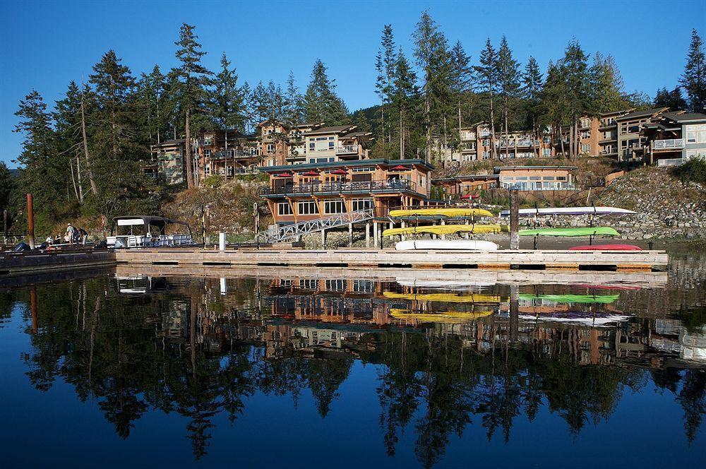 Painted Boat Resort Spa And Marina Madeira Park Buitenkant foto